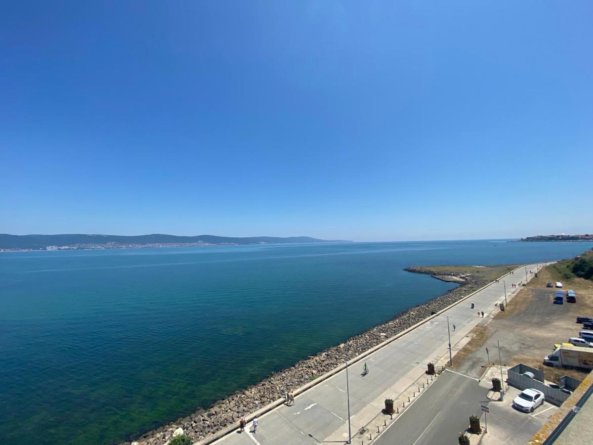 Paradiso 'В' 607 Large Luxury Apartment Nesebar Bagian luar foto