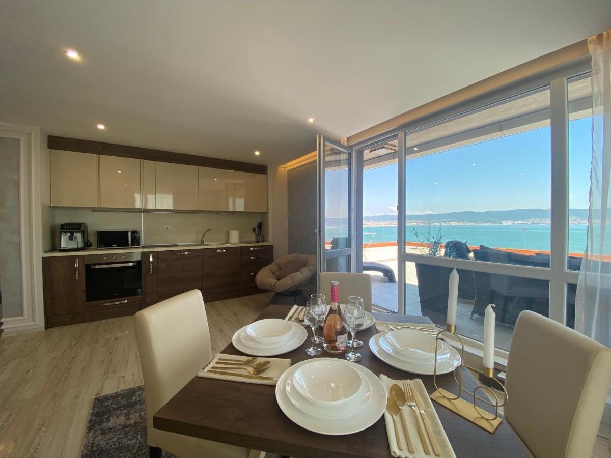 Paradiso 'В' 607 Large Luxury Apartment Nesebar Bagian luar foto