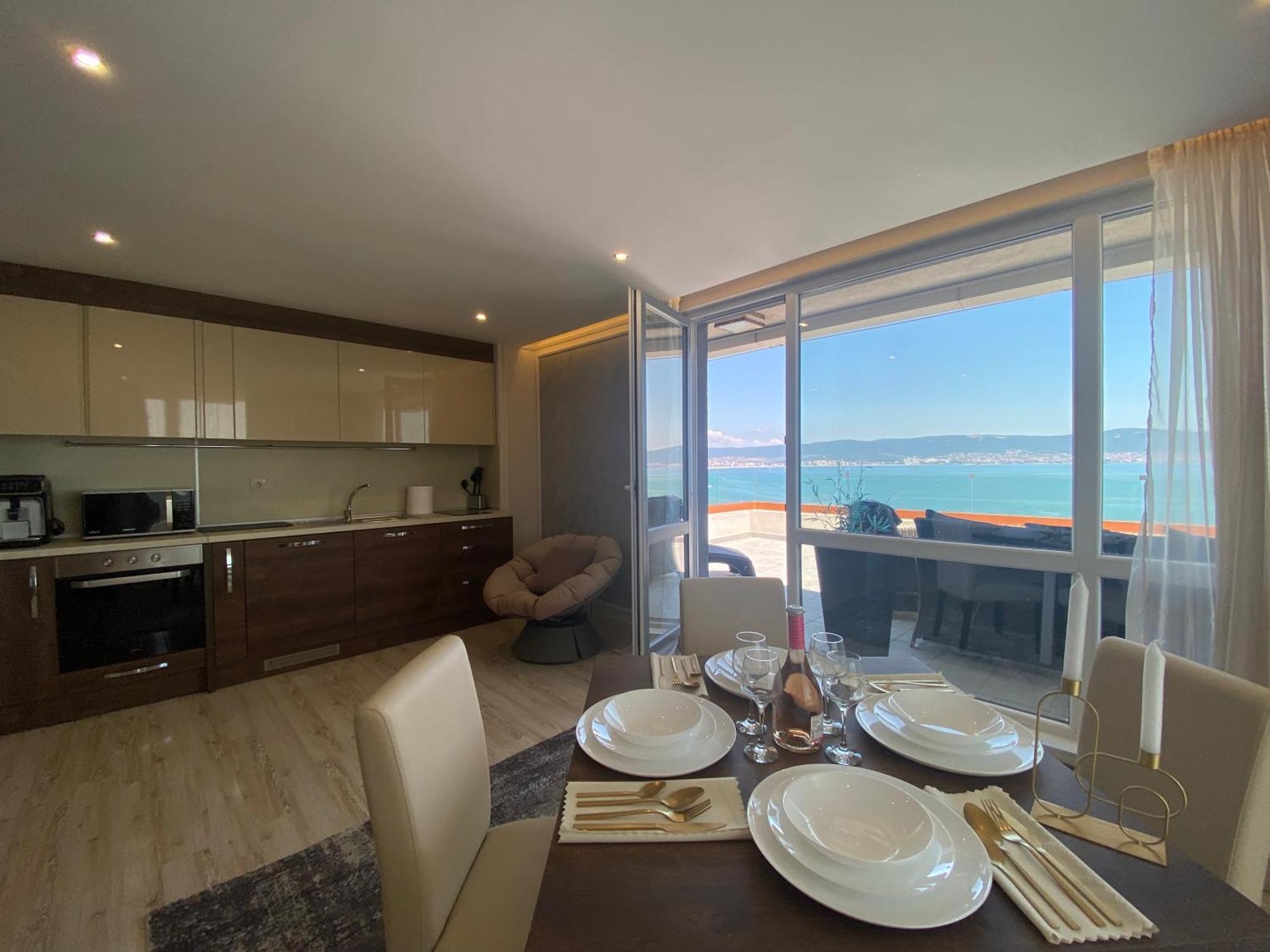 Paradiso 'В' 607 Large Luxury Apartment Nesebar Bagian luar foto