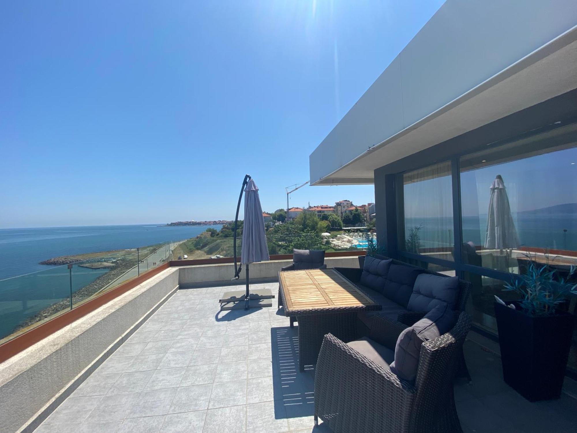 Paradiso 'В' 607 Large Luxury Apartment Nesebar Bagian luar foto
